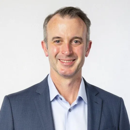 Portrait of Brad Younggren, MD, Healthcare Advisor at Vindara Health